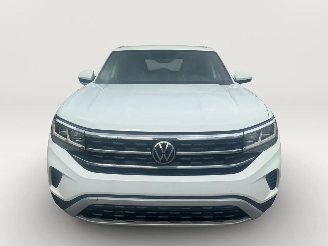 Used 2020 Volkswagen Atlas Cross Sport SE w/ Panoramic Sunroof Package AWD/4WD image 8