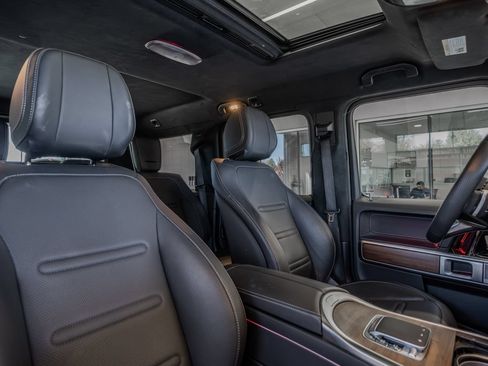 Used 2025 Mercedes-Benz G 580 w/ EQ Technology image 32