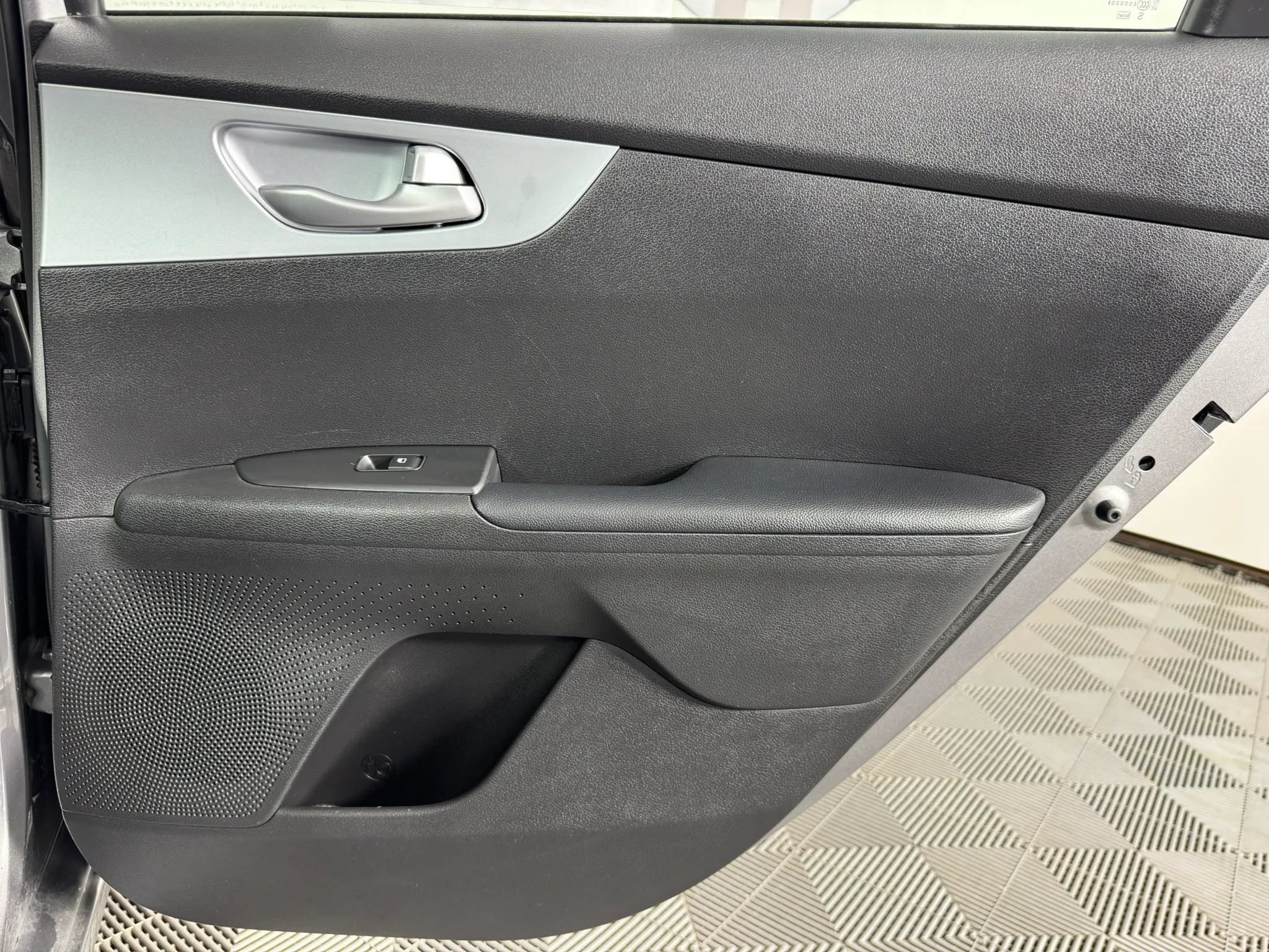 Used 2023 Kia Forte LXS FWD image 38