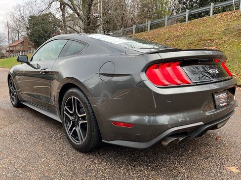 Used 2019 Ford Mustang GT image 39