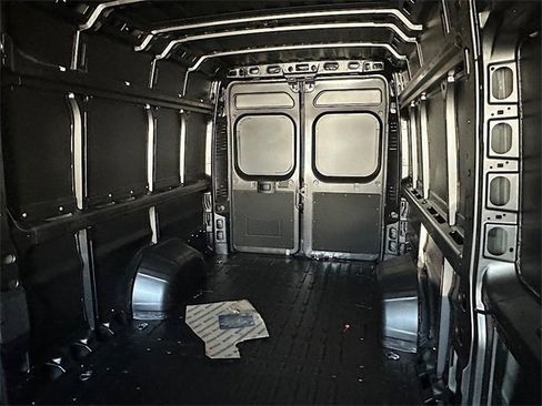 New 2026 RAM ProMaster 3500 w/ Quick Order Package 22G SLT image 25