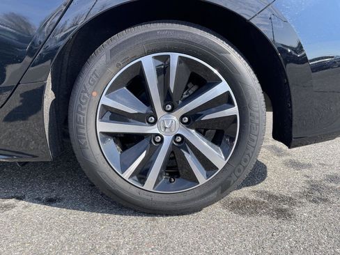 Used 2023 Honda Civic LX image 23