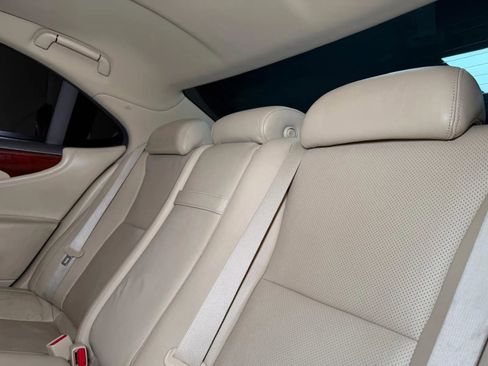 Used 2010 Lexus LS 460 RWD image 28
