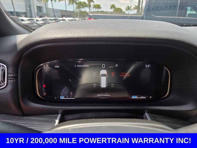 Used 2024 Jeep Wagoneer Series II RWD image 21
