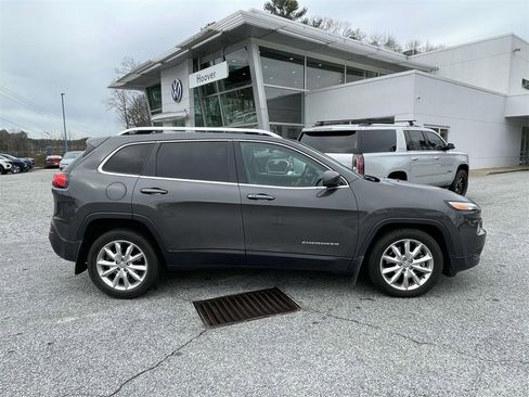 Used 2014 Jeep Cherokee Limited image 2