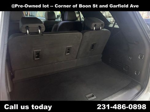 Used 2023 Chevrolet Traverse High Country AWD/4WD image 27