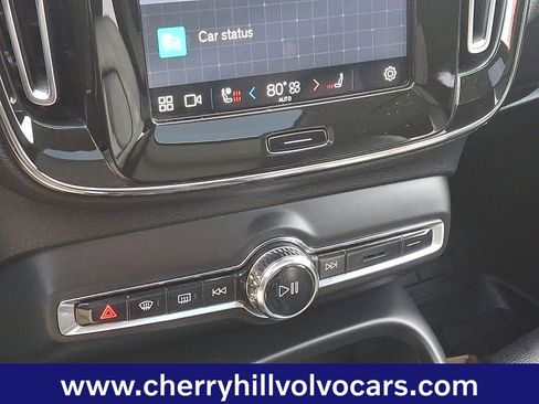 Certified 2023 Volvo XC40 B5 Plus w/ Driver Assist Package image 17