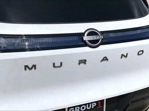Used 2025 Nissan Murano SV FWD image 29