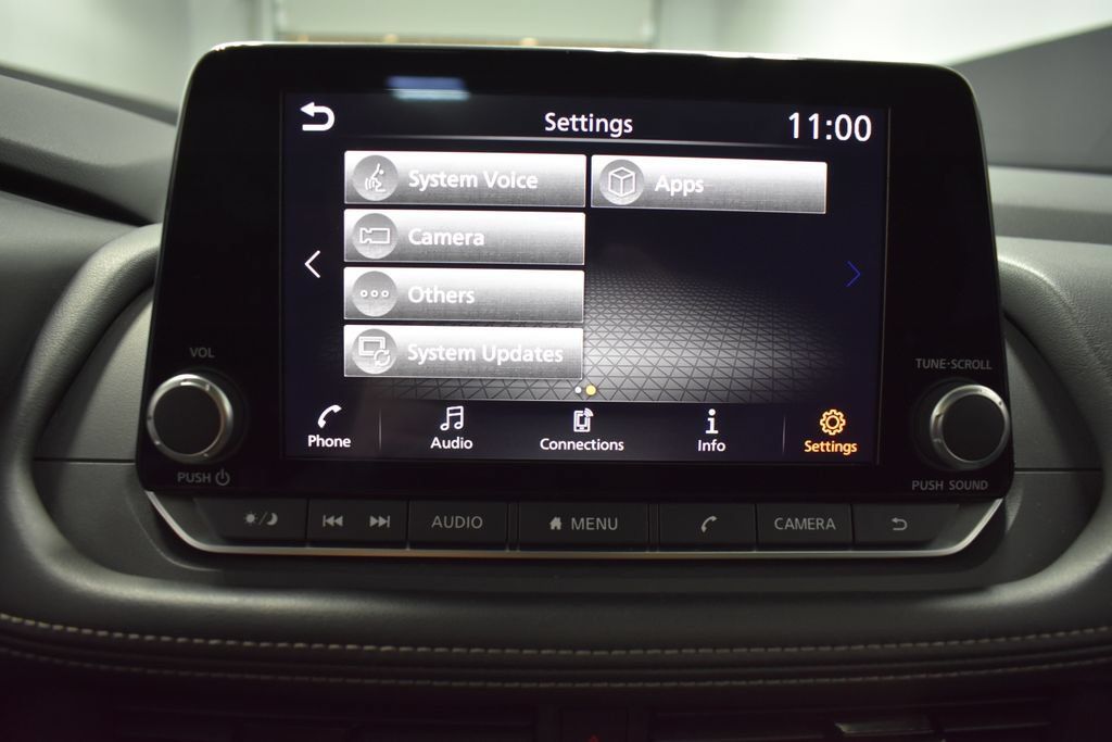 Certified 2026 Nissan Rogue Dark Armor AWD/4WD image 24