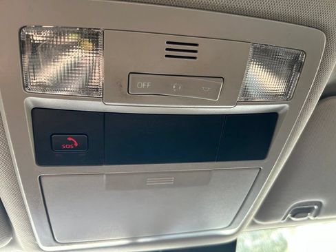 Used 2022 Toyota Tacoma SR5 RWD image 47