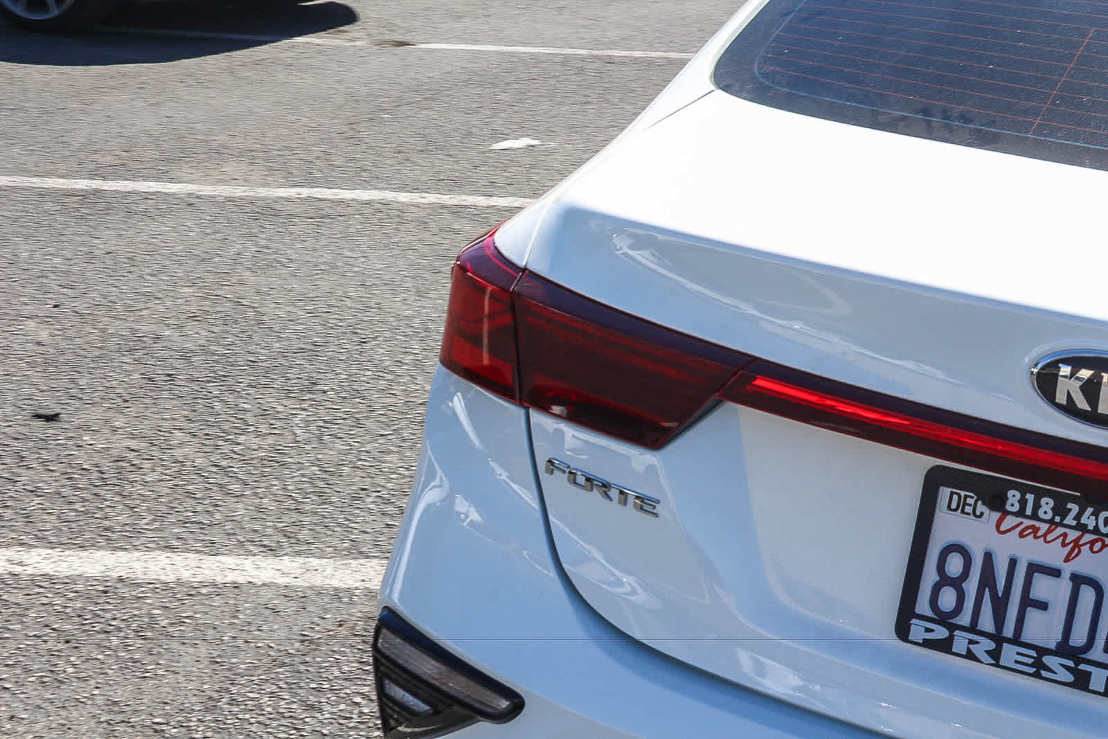 Used 2020 Kia Forte LXS FWD image 8