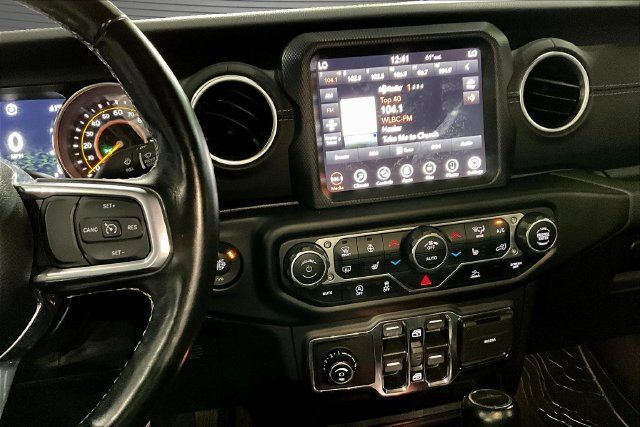 Used 2021 Jeep Gladiator Overland w/ Popular Equipment Package AWD/4WD image 10