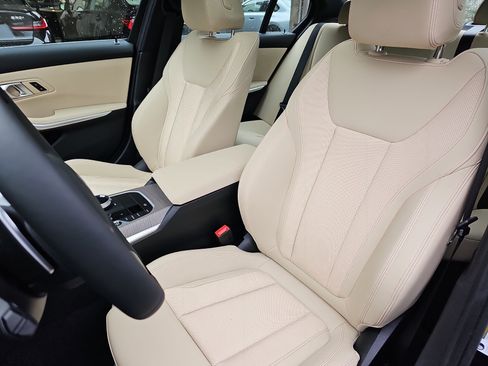 New 2026 BMW 330i Sedan w/ Premium Package image 16