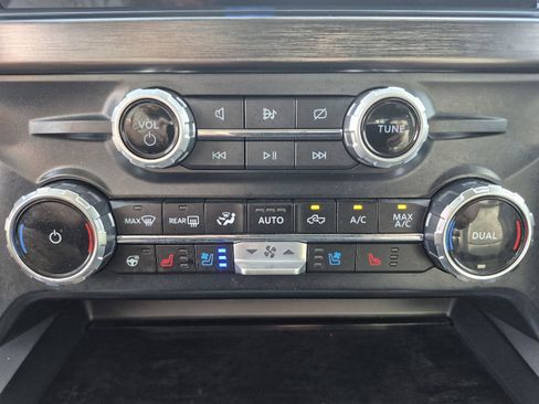 Certified 2024 Ford F250 Lariat w/ Lariat Ultimate Package image 27