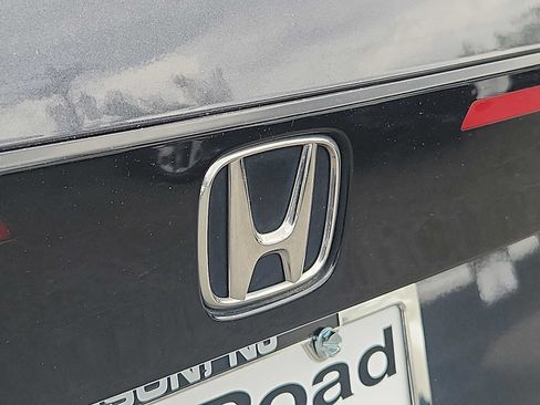 Certified 2023 Honda Accord EX image 29
