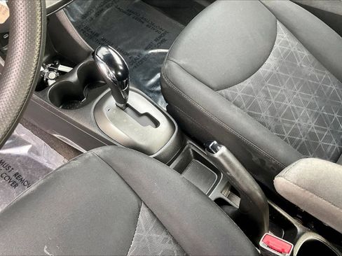 Used 2020 Chevrolet Spark LT image 13