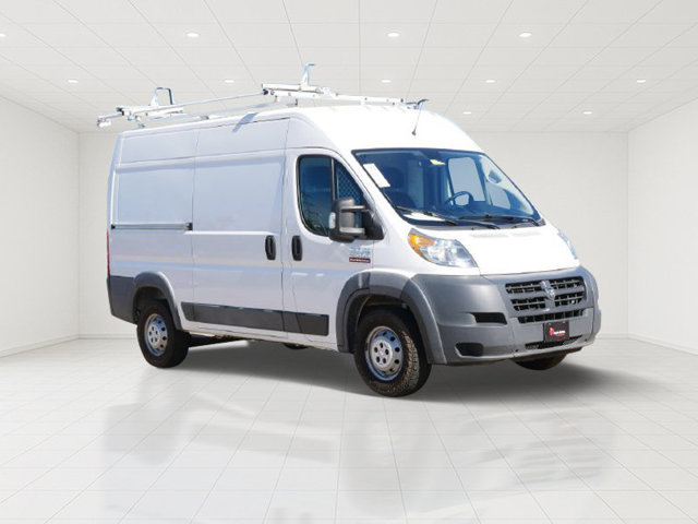 Used 2018 RAM ProMaster 2500 w/ Mopar Trailer Tow Group FWD image 1