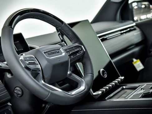 New 2025 GMC Sierra EV Denali image 13