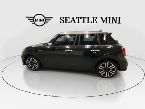 Used 2023 MINI Cooper S image 7
