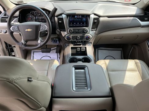 Used 2015 Chevrolet Tahoe LT w/ Luxury Package AWD/4WD image 23