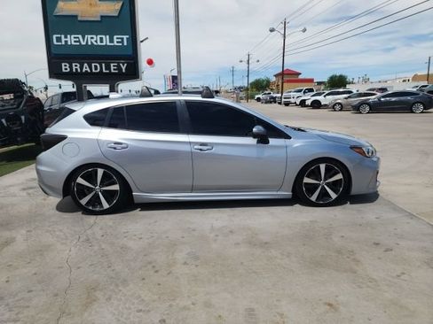 Used 2017 Subaru Impreza 2.0i Sport AWD/4WD image 3