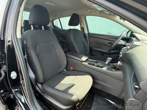 Used 2024 Nissan Sentra S FWD image 16