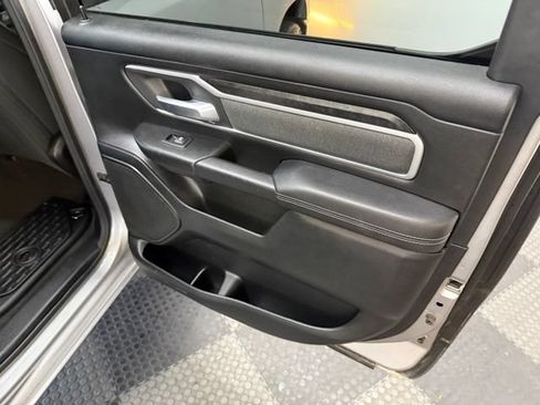 Used 2021 RAM 1500 Big Horn AWD/4WD image 40