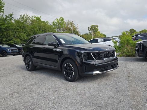 New 2026 Kia Sorento S FWD image 2