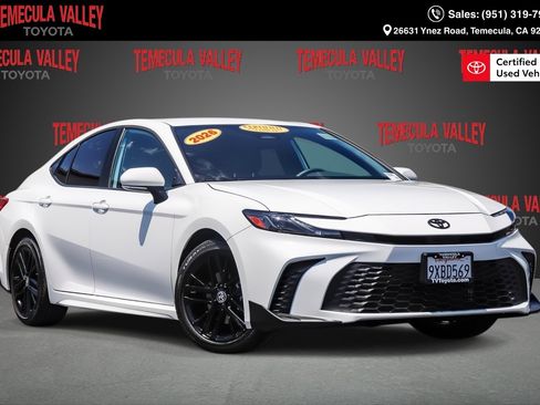 Certified 2026 Toyota Camry SE FWD image 1