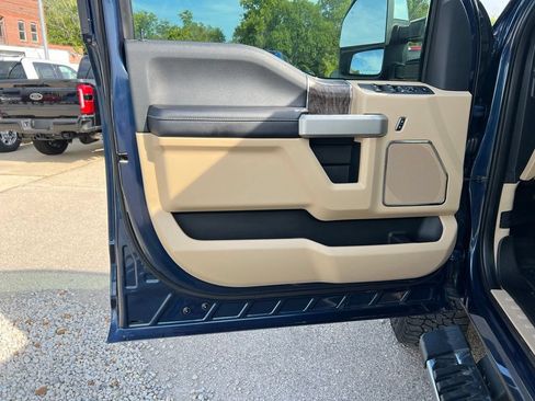 Used 2017 Ford F350 Lariat w/ Chrome Package AWD/4WD image 11