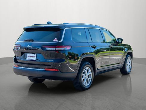 Used 2023 Jeep Grand Cherokee L Limited w/ Trailer Tow Group (B) AWD/4WD image 7
