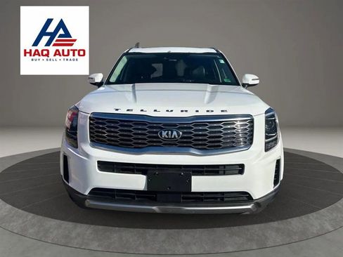 Used 2020 Kia Telluride S w/ S 8 Passenger Seating Package AWD/4WD image 2