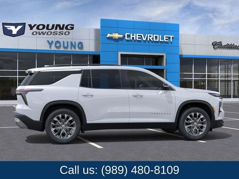 New 2026 Chevrolet Traverse LT w/ Sun and Wheel Package image 7