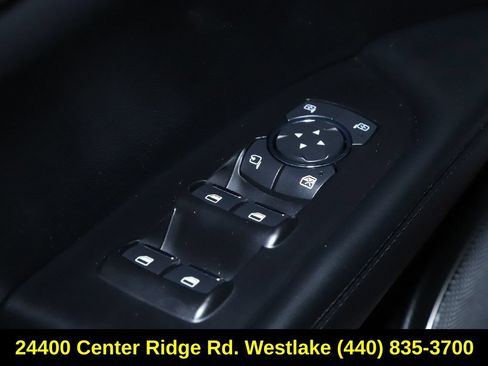 Certified 2022 Lincoln Nautilus AWD image 16