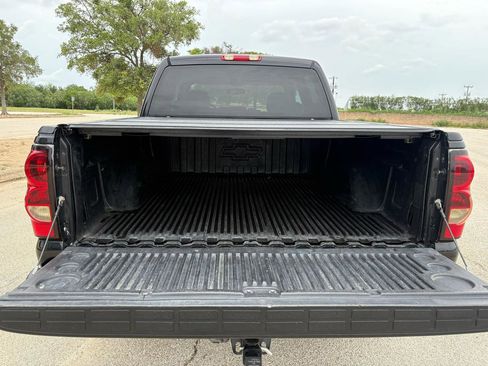 Used 2005 Chevrolet Silverado 1500 LS w/ Safe And Sound Package RWD image 51