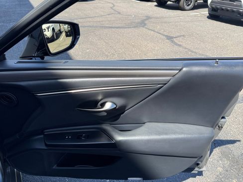 Used 2021 Lexus ES 350 F Sport w/ Accessory Package 2 FWD image 16