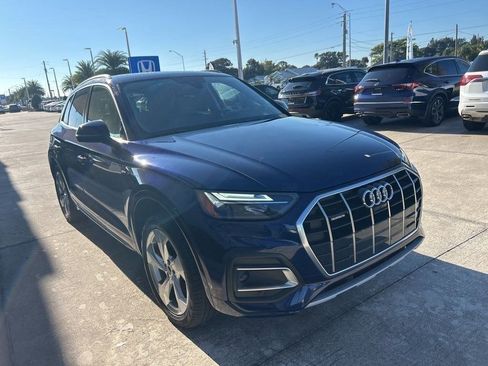 Used 2021 Audi Q5 Premium Plus w/ Premium Plus Package image 3