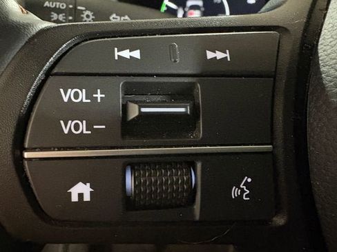 Used 2025 Honda CR-V Sport-L image 17