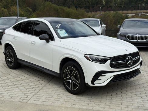Used 2024 Mercedes-Benz GLC 300 4MATIC image 8