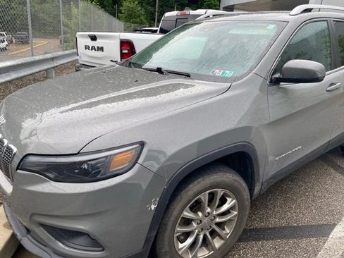 Used 2021 Jeep Cherokee Latitude Lux AWD/4WD image 2