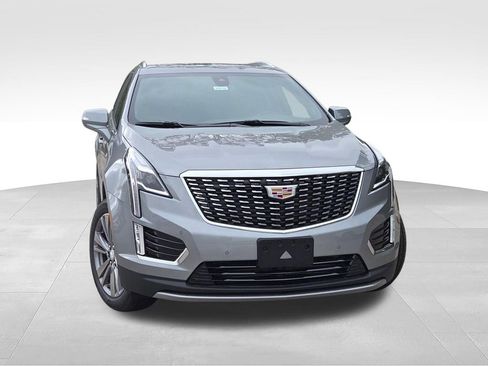 New 2025 Cadillac XT5 Premium Luxury w/ LPO, Floor Liner Package FWD image 4