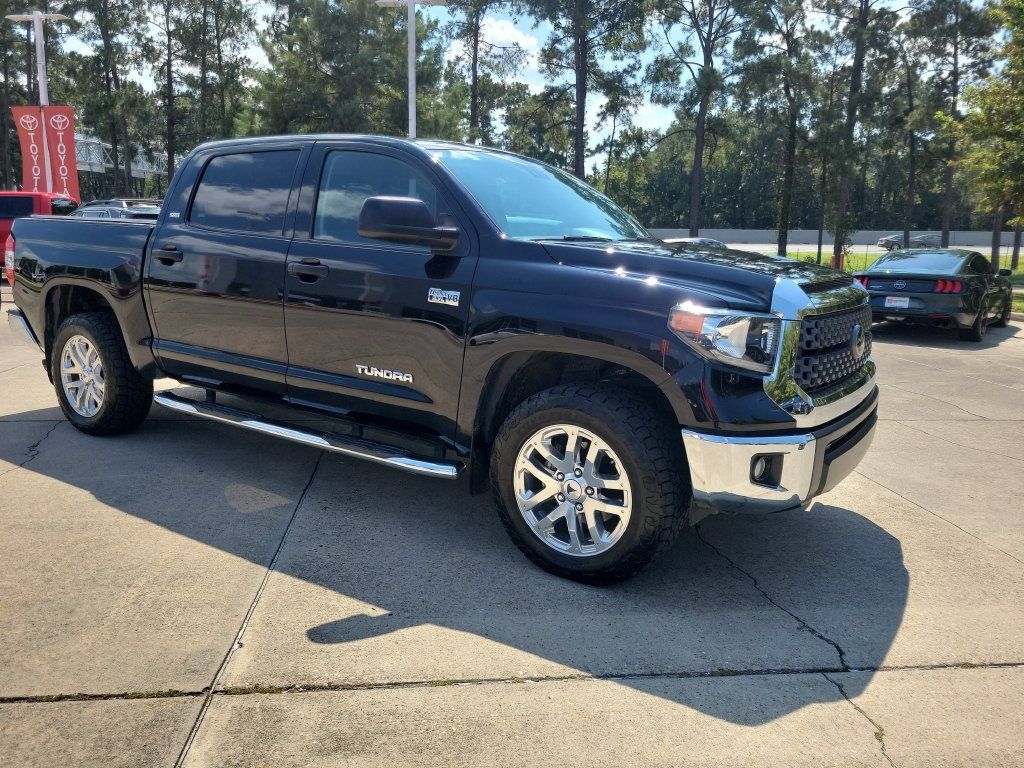 Used 2020 Toyota Tundra SR5 w/ SR5 Upgrade Package AWD/4WD image 8