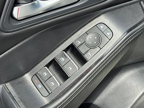 Used 2023 Nissan Rogue SL AWD/4WD image 24
