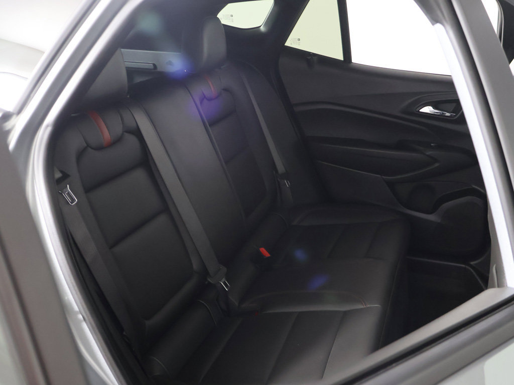 Used 2025 Chevrolet Trax RS FWD image 27