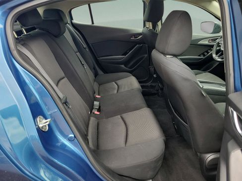 Used 2017 MAZDA MAZDA3 Sport FWD image 10