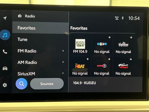 Used 2024 Toyota Tacoma TRD Off-Road AWD/4WD image 43