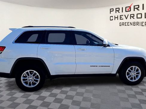 Used 2020 Jeep Grand Cherokee Laredo AWD/4WD image 9