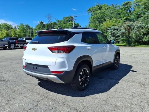Used 2023 Chevrolet TrailBlazer LT w/ Convenience Package FWD image 7