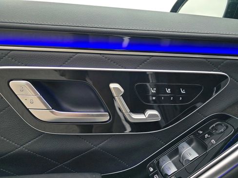 Used 2024 Mercedes-Benz S 580 S 580 image 27