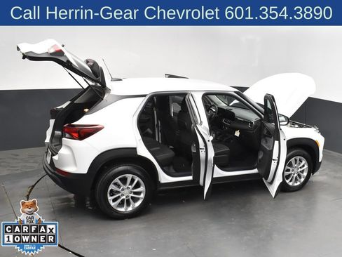 Used 2025 Chevrolet TrailBlazer LS w/ LS Convenience Package FWD image 50